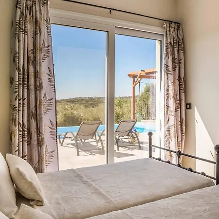 Villa Elaion Mousata